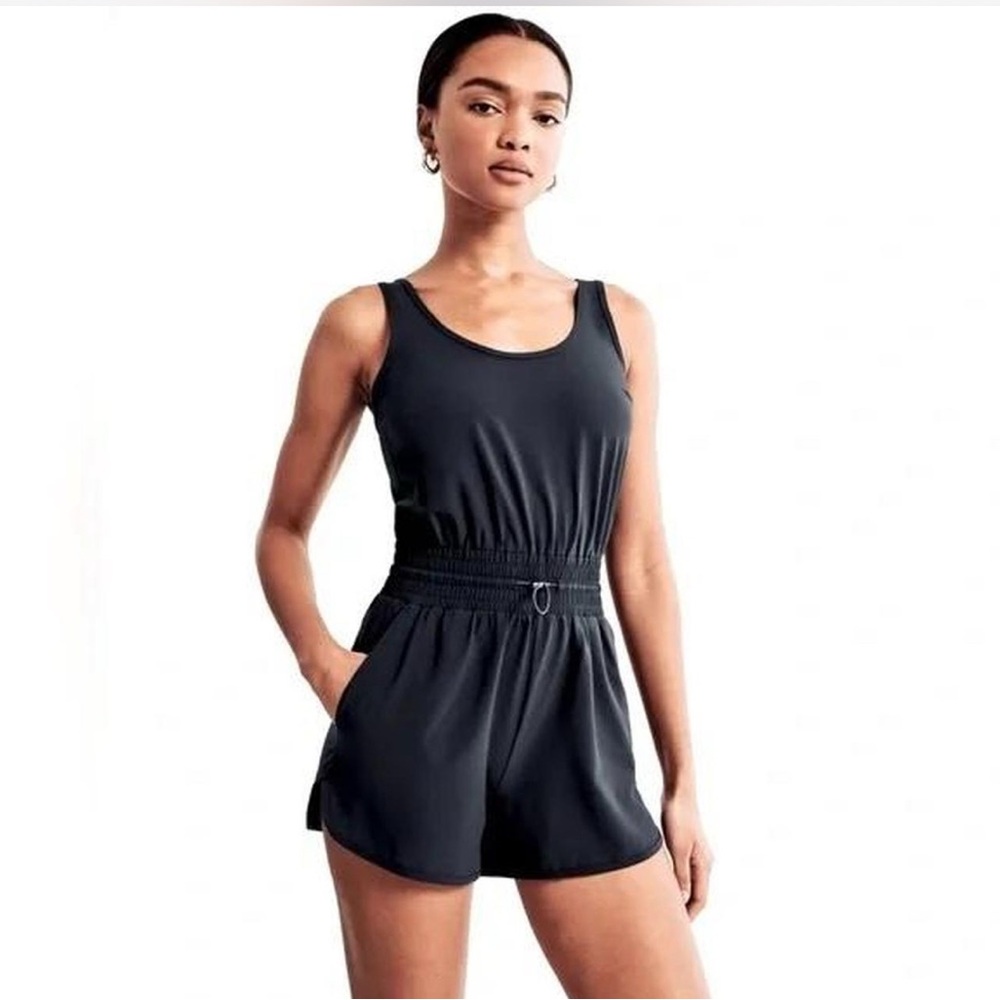 Abercrombie & Fitch Black Sleeveless Romper